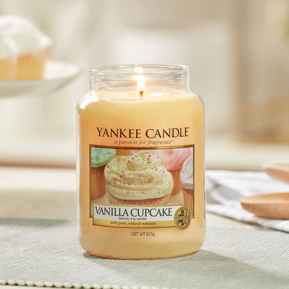 Yankee Candle Vanilla Cupcake Large Jar Extra Image 1